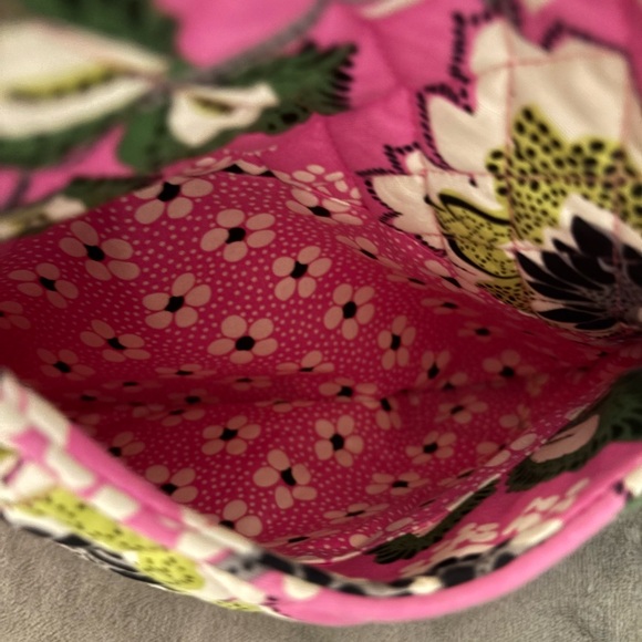 NWOT Vera Bradley Priscilla Pink Floral Quilted Tote Bag - Picture 5 of 8